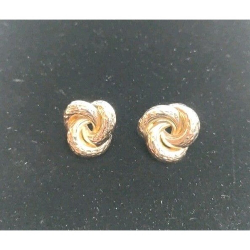 T&C 14K Yellow Gold Love Knot  Earrings Stud 19.5 MM X 18 MM
